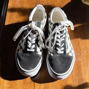 Classic Vans Black and White Checkered Sneakers men sz5/ women sz 6.5